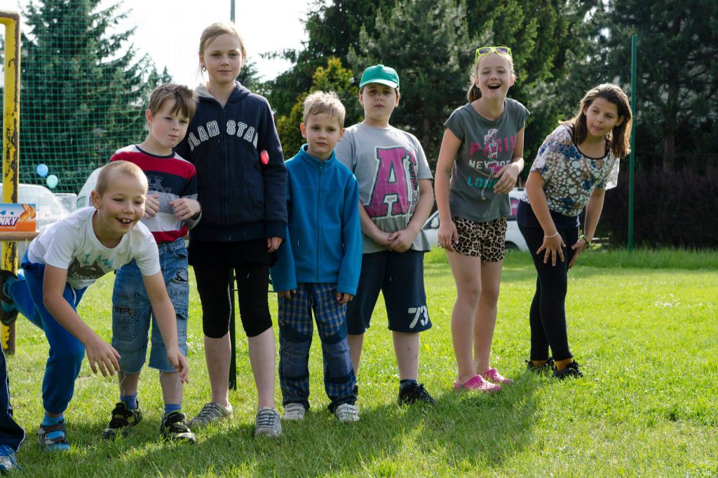 Plivání bobónů do dálky